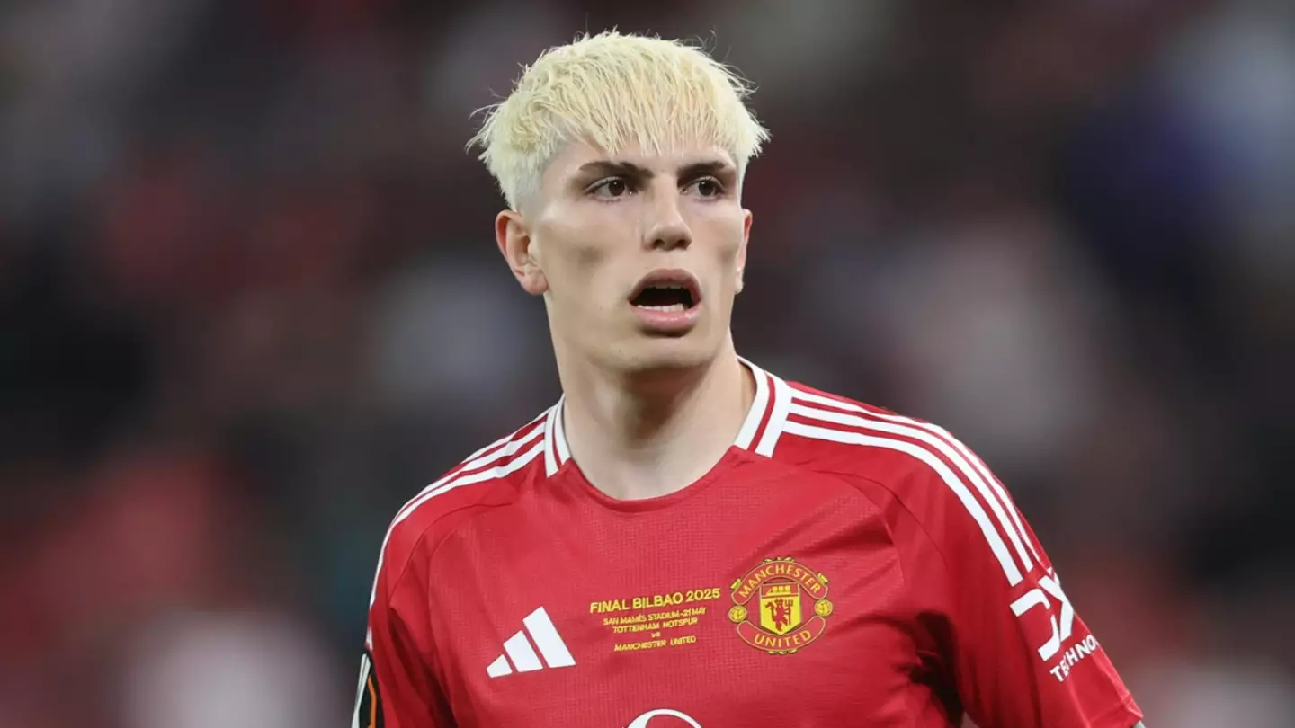 Man Utd fans can't believe club's new asking price for Alejandro Garnacho after Ruben Amorim 'tells him to leave'