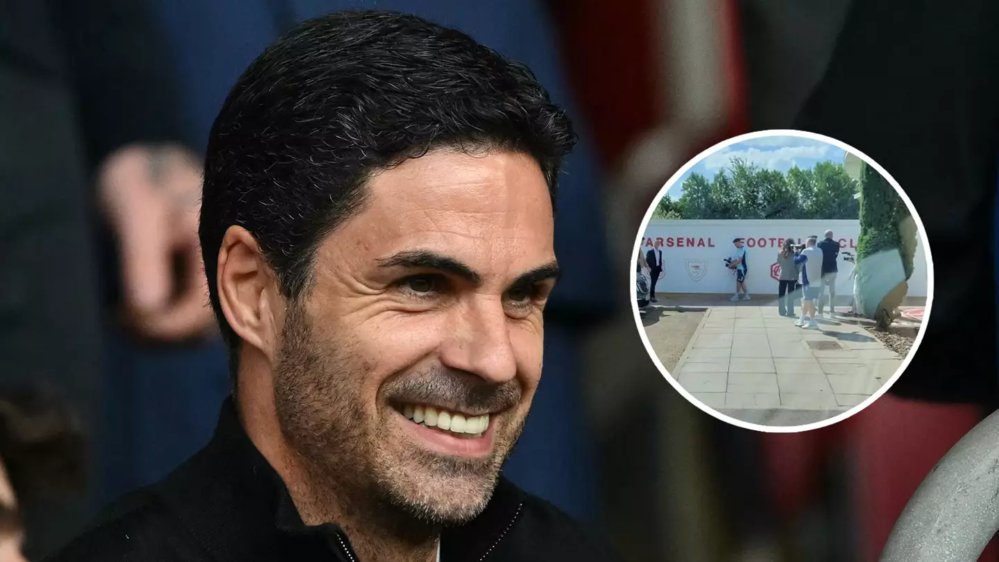Leaked image shows Arsenal transfer target arriving at training ground for talks