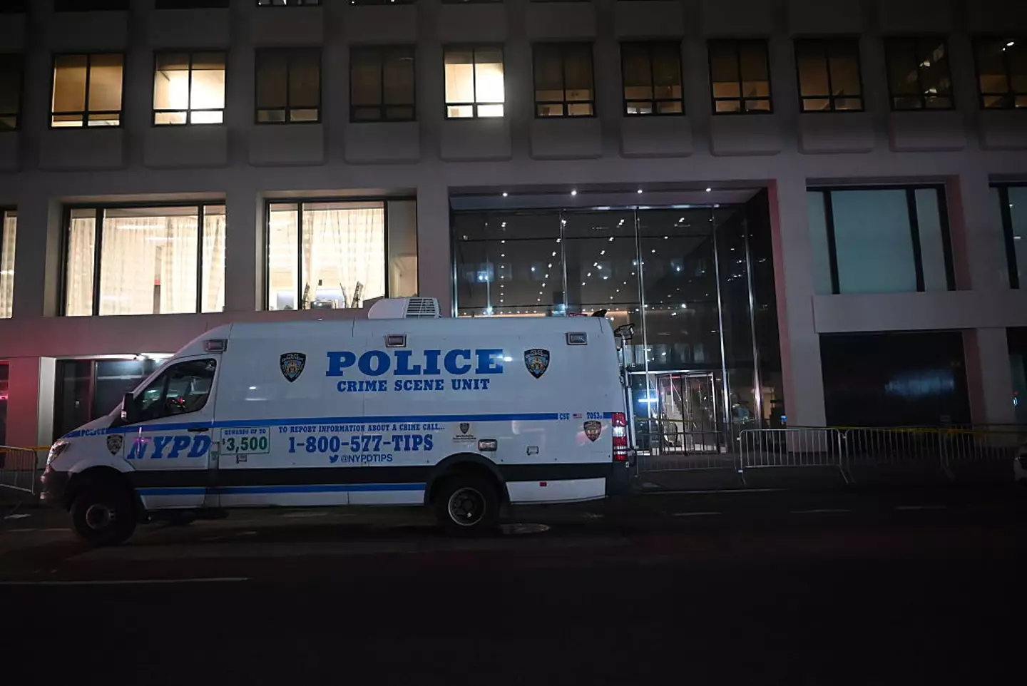 Police rushed to the scene of the crime at 345 Park Avenue in Manhattan. (Image: Getty)