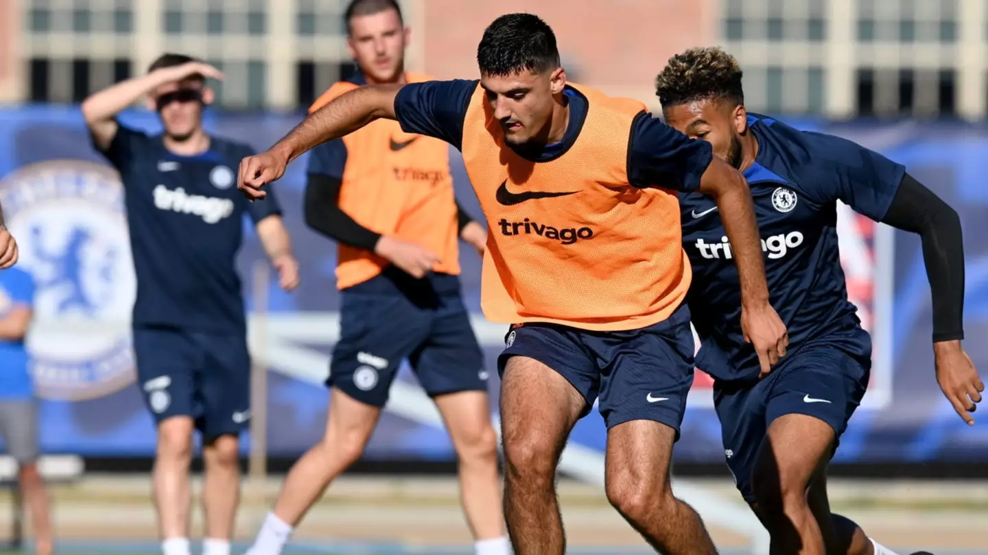 Thomas Tuchel Fighting To Keep Armando Broja As West Ham Continue Talks With Chelsea