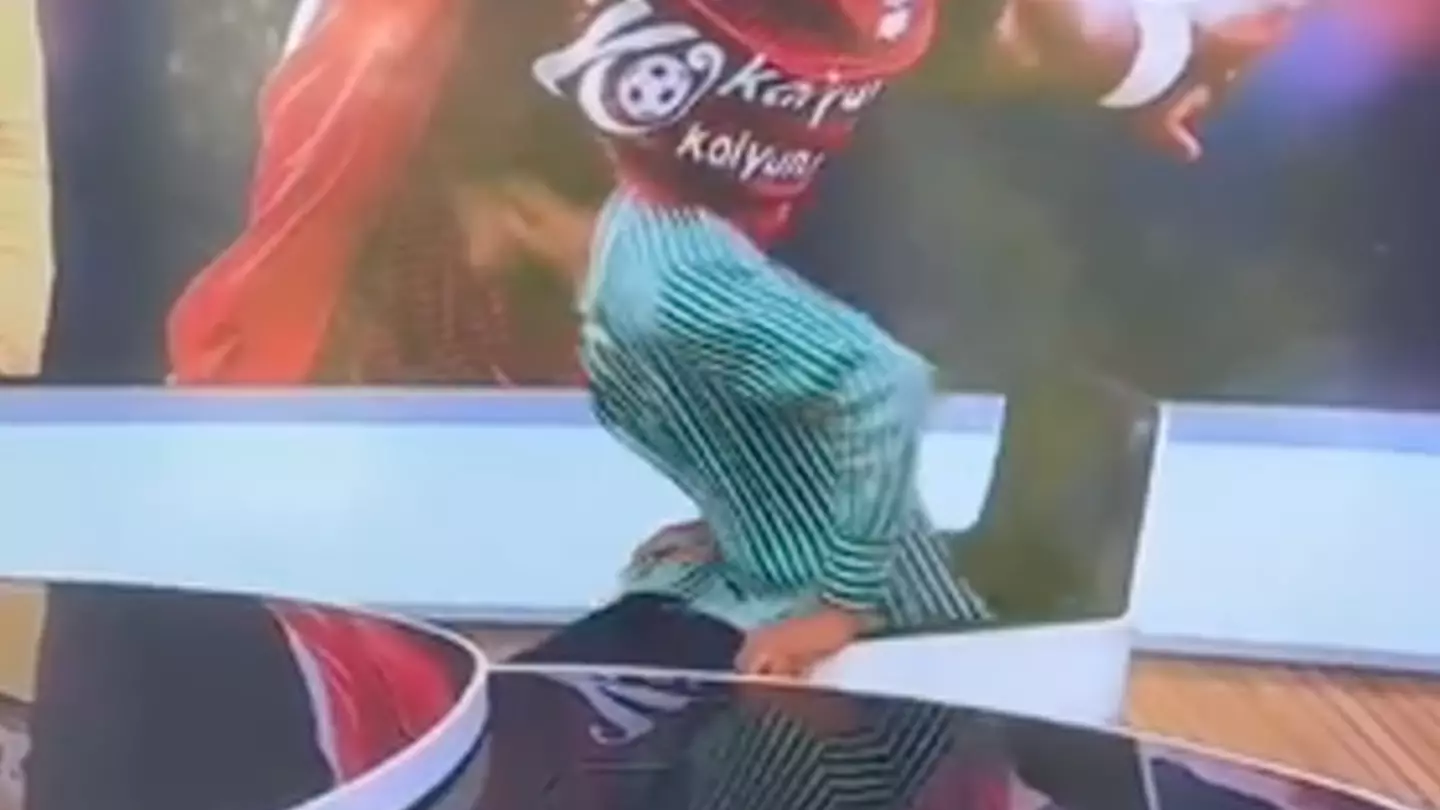 Ex-Nottingham Forest Player Abruptly Walks Out of Live Sky Sports Interview