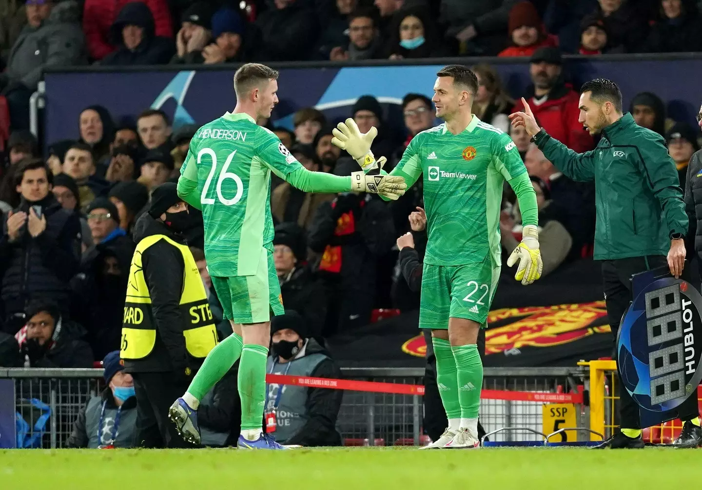 Tom Heaton was brought in as a third choice goalkeeper, however may be promoted to Dean Henderson's current position should Henderson leave Manchester United. (Alamy)