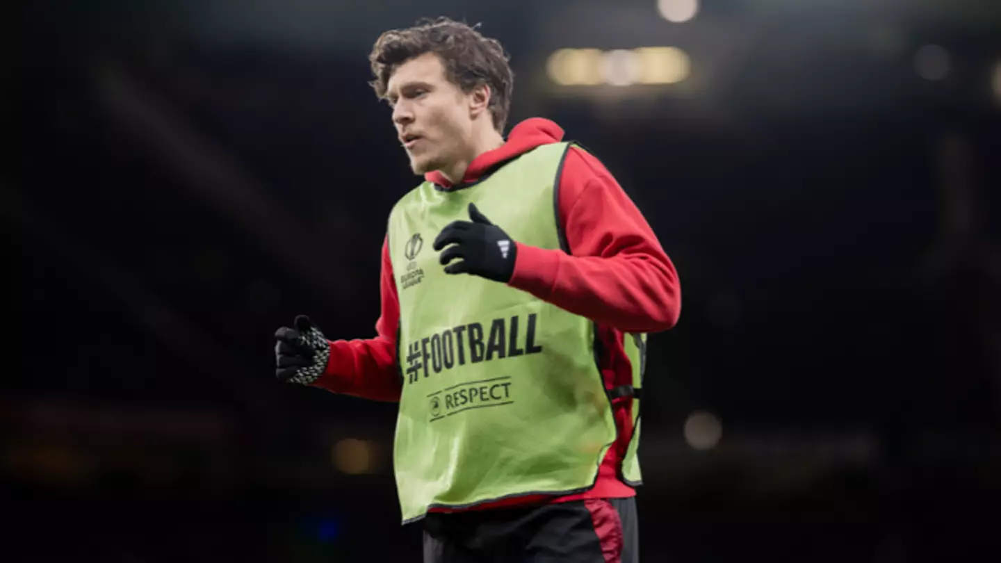 The reason why Victor Lindelof was forced to leave Old Trafford during Man Utd vs Lyon revealed