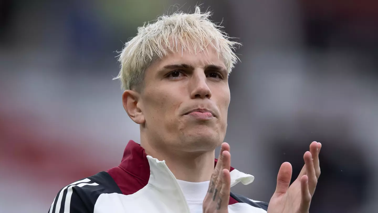 Alejandro Garnacho bombshell drops as two of Man Utd's biggest rivals enter race to sign him after transfer hint