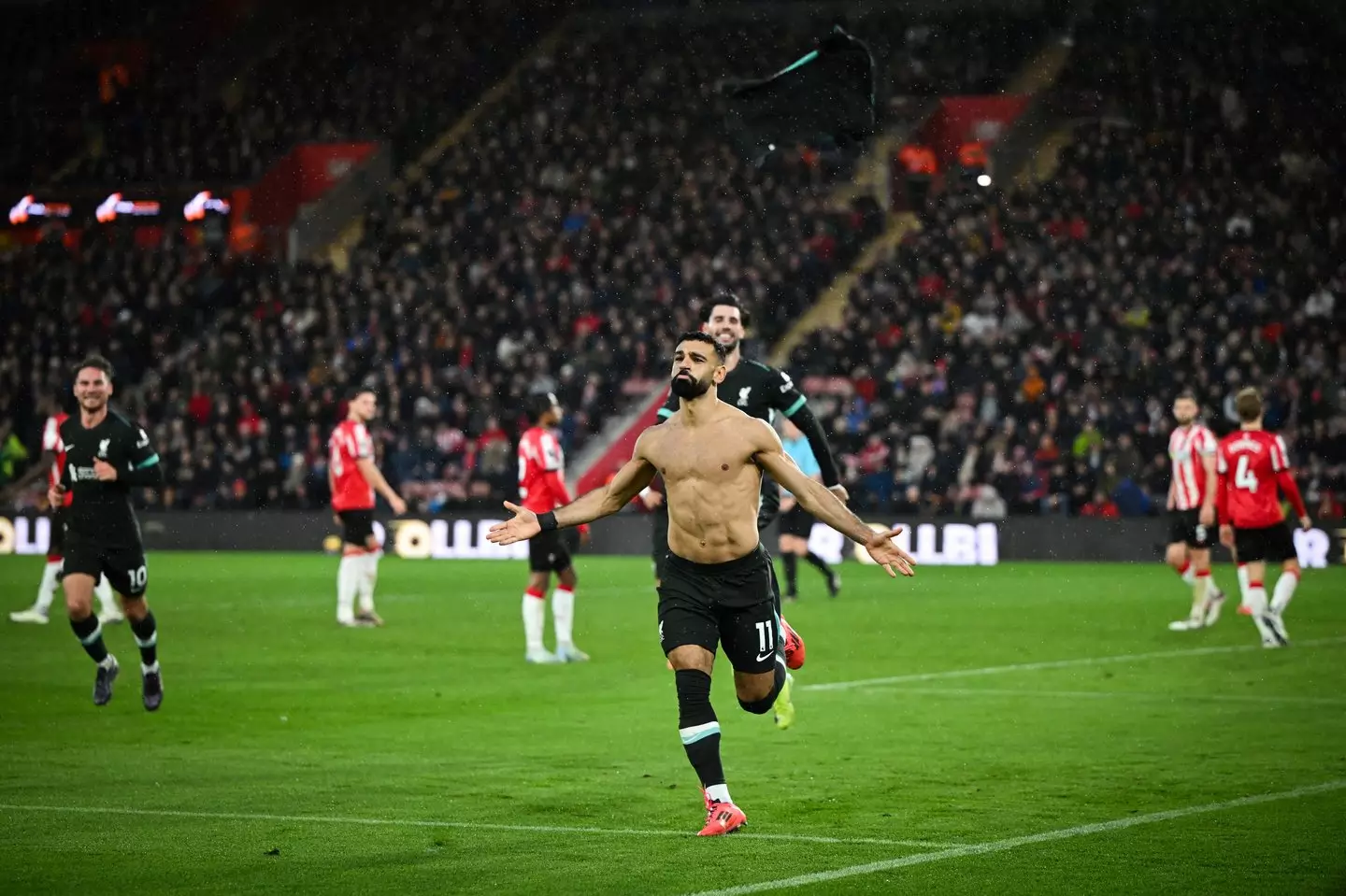 Mo Salah scored a brace for Liverpool in the 3-2 comeback win at Southampton. Image: Getty