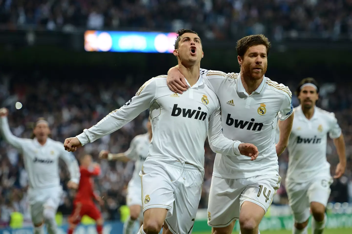 Ronaldo and Alonso were teammates at Real Madrid (Getty)