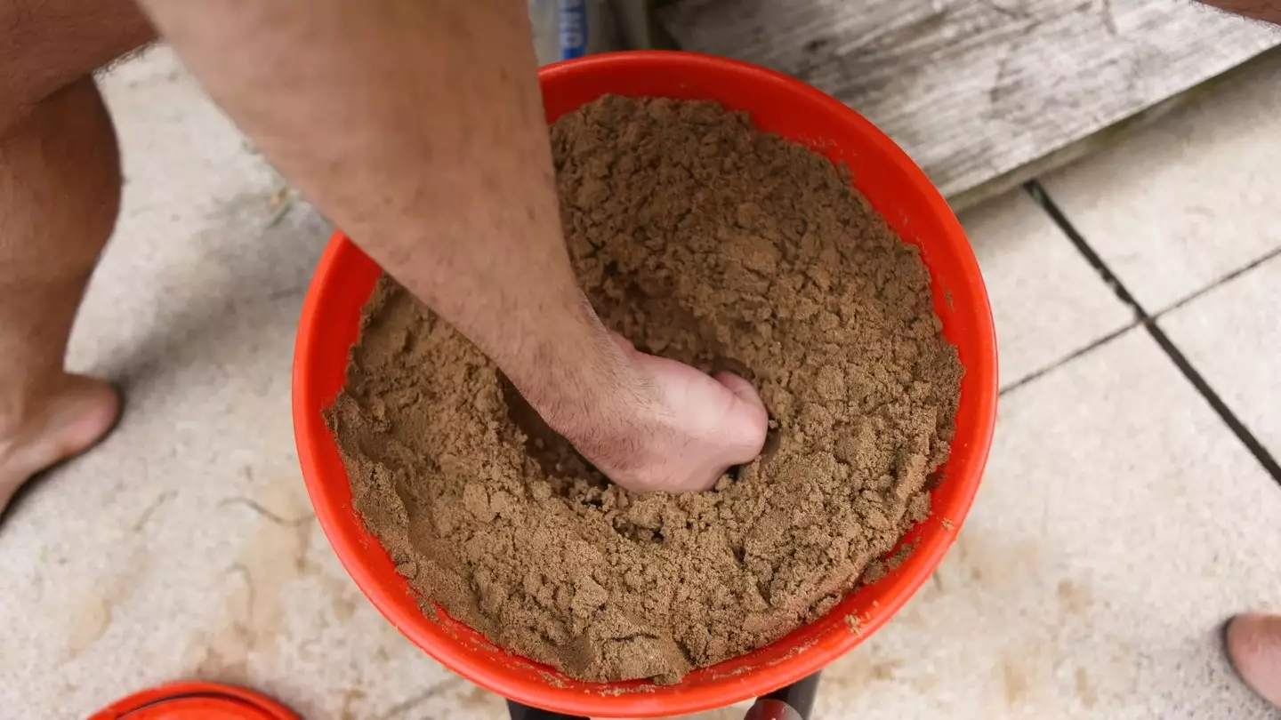 Punching the sand gave Lucas what he calls 'impact sadness', which was an unexpected result of the challenge (YouTube/pigmie)