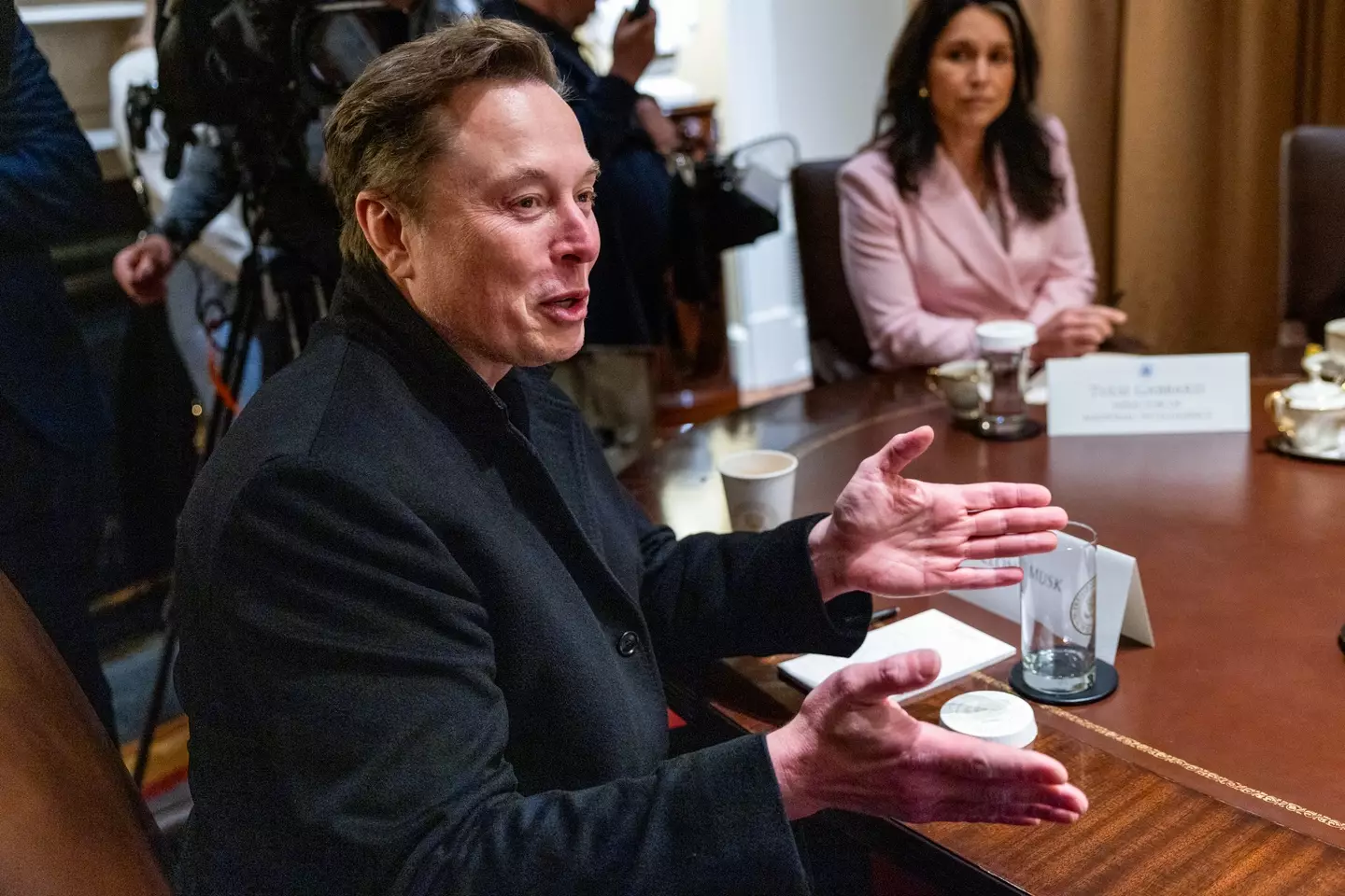 Leaked texts allegedly reveal Musk's plans for his growing family (Shawn Thew/EPA/Bloomberg via Getty Images)