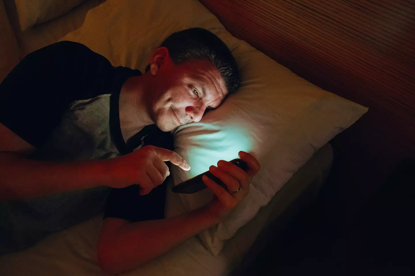 You can set up multiple Sleep Focus schedules at the press of a button. (RoxiRosita via Getty images.)