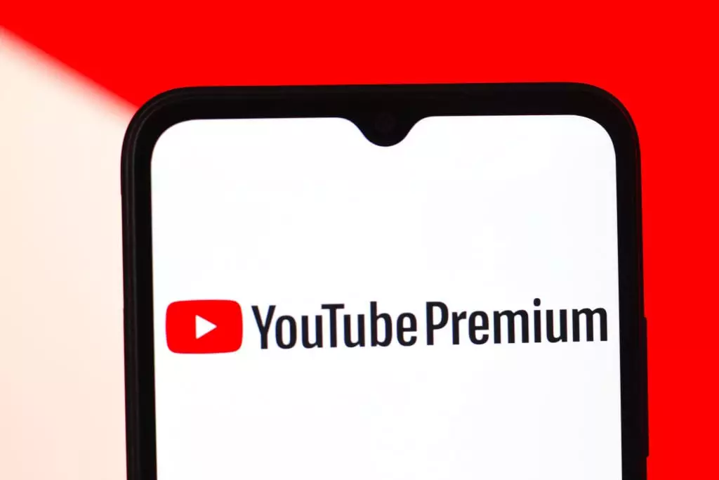 People have speculated that YouTube could soon lock a popular feature behind the Premium paywall (Thomas Fuller/SOPA Images/LightRocket via Getty Images)