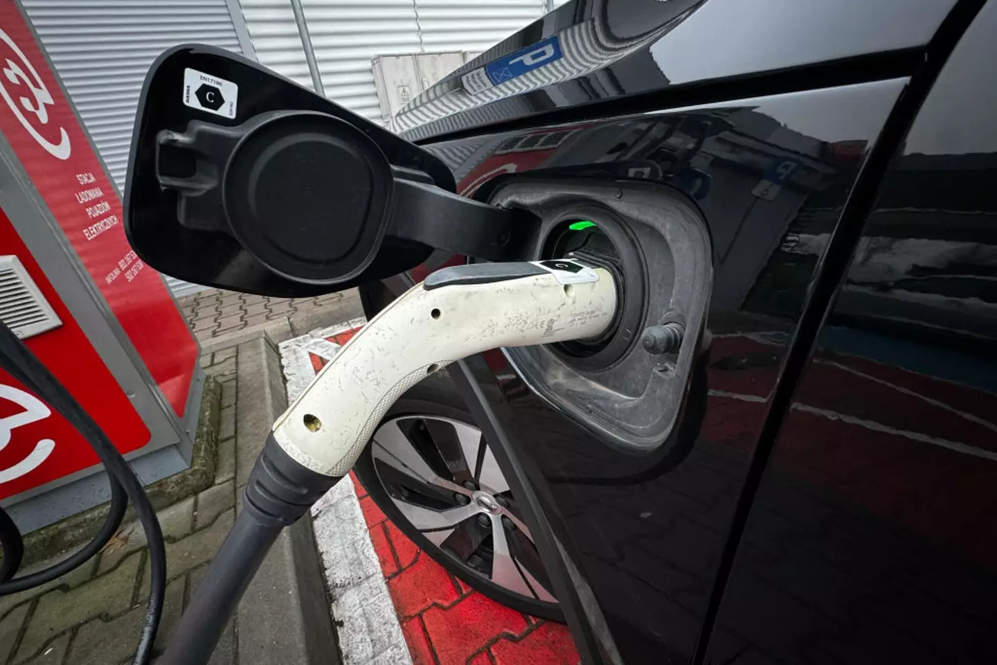 New research sheds light on the life of an electric vehicle battery (NurPhoto / Contributor / Getty)