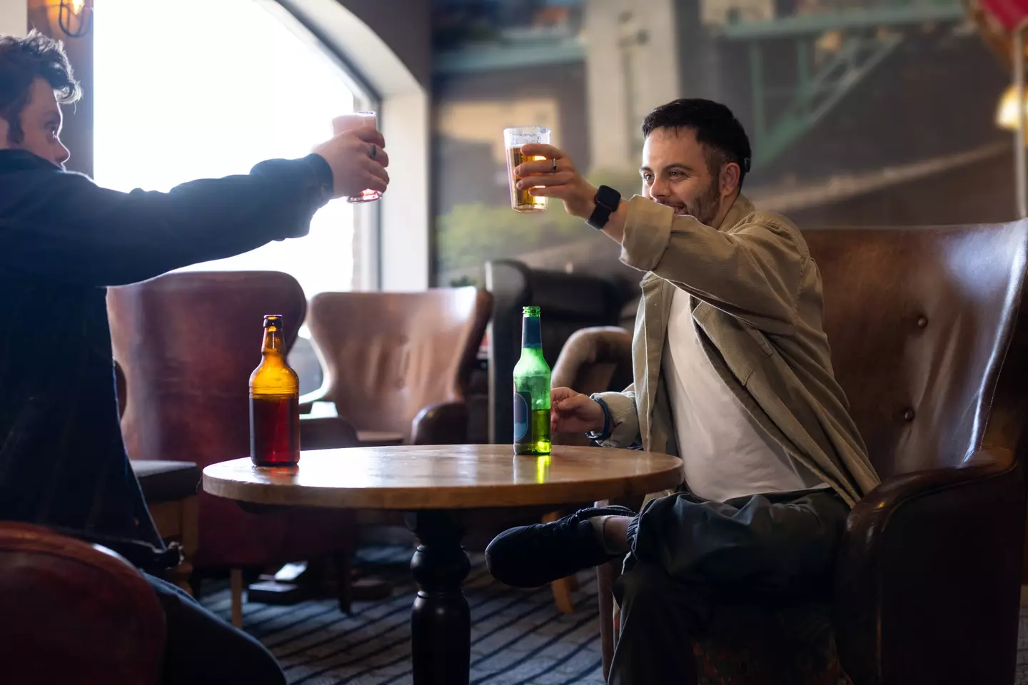 Over half of Americans don't realize the link between alcoholic consumption and cancer (SolStock / Getty)