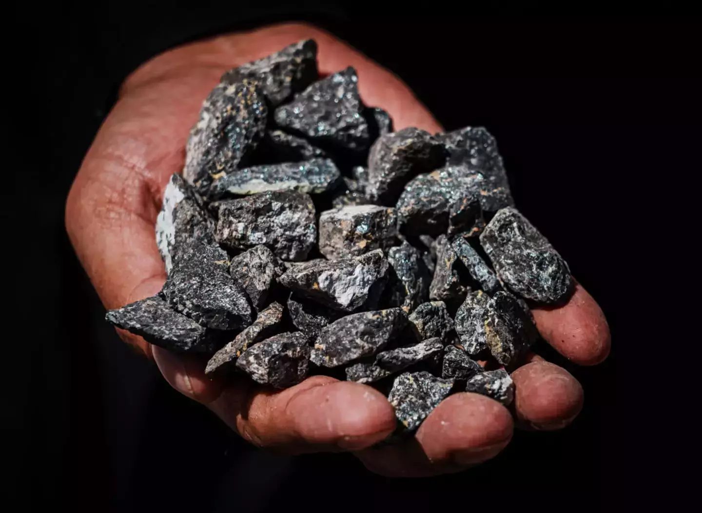Over two billion tons of rareThe discoveries could be a game changer (MARCUS YAM/LOS ANGELES TIMES/Getty)