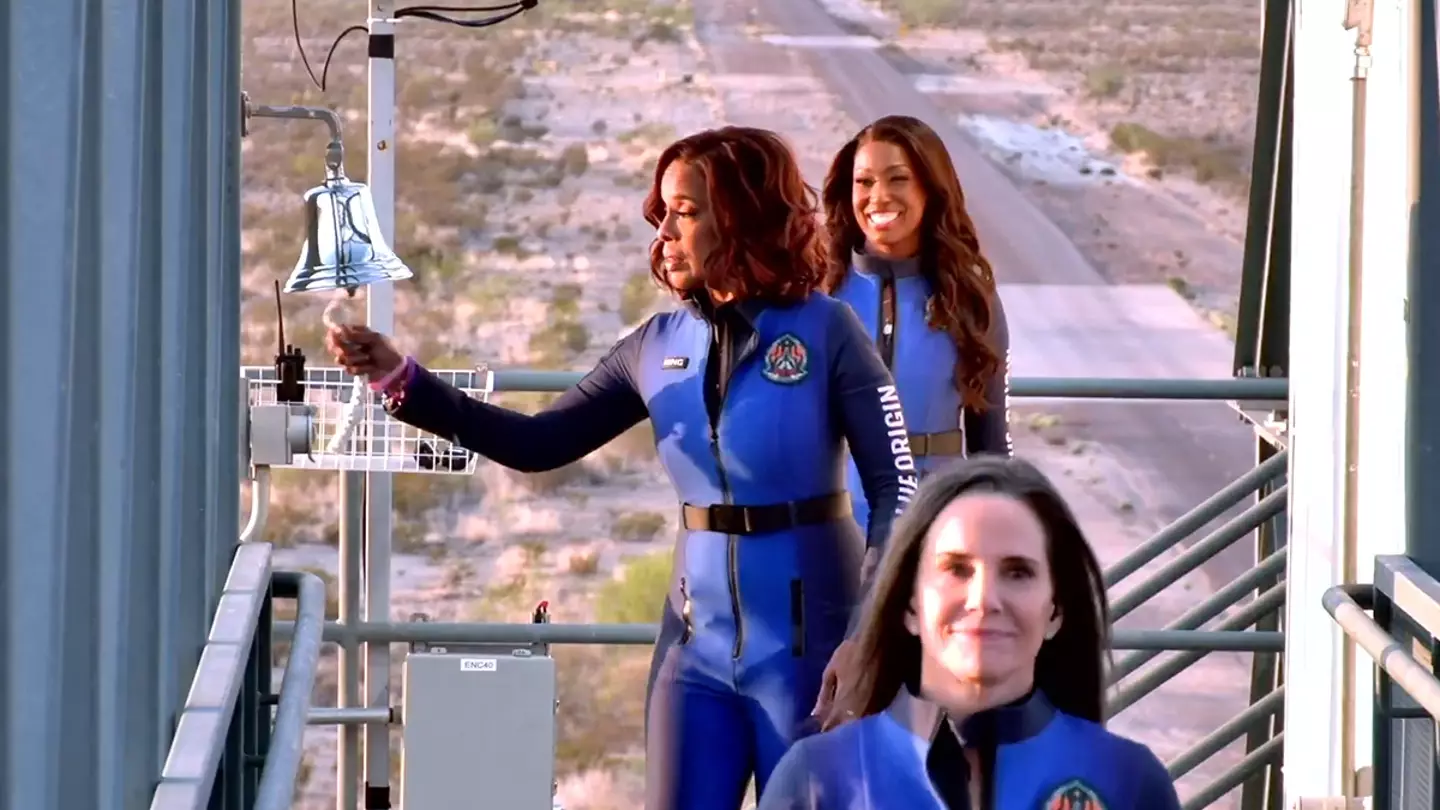 Viewers of the launch noticed an uncomfortable detail about Gayle King’s demeanor ahead of the launch (Blue Origin)