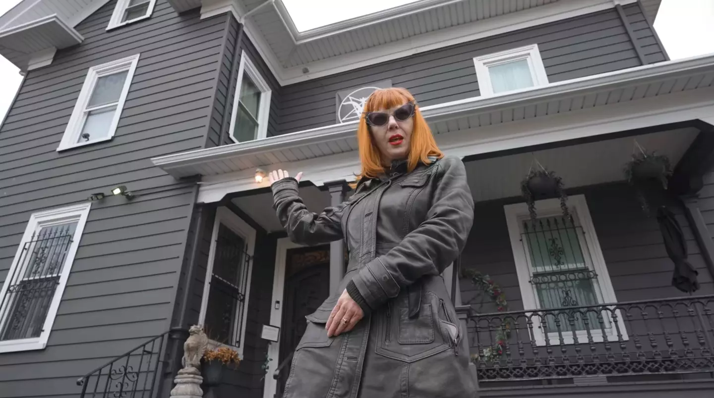 Szandora LaVey gave Binksy a unique insight to The Satanic Temple (YouTube / Drew Binsky)