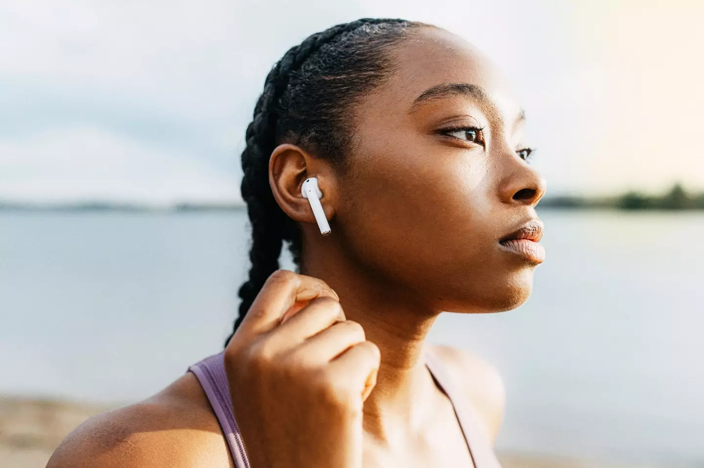 Some wireless earphones can hit 100 decibels, which can damage your hearing after just 15 minutes of exposure. (Stefania Pelfini la Waziya/Getty)