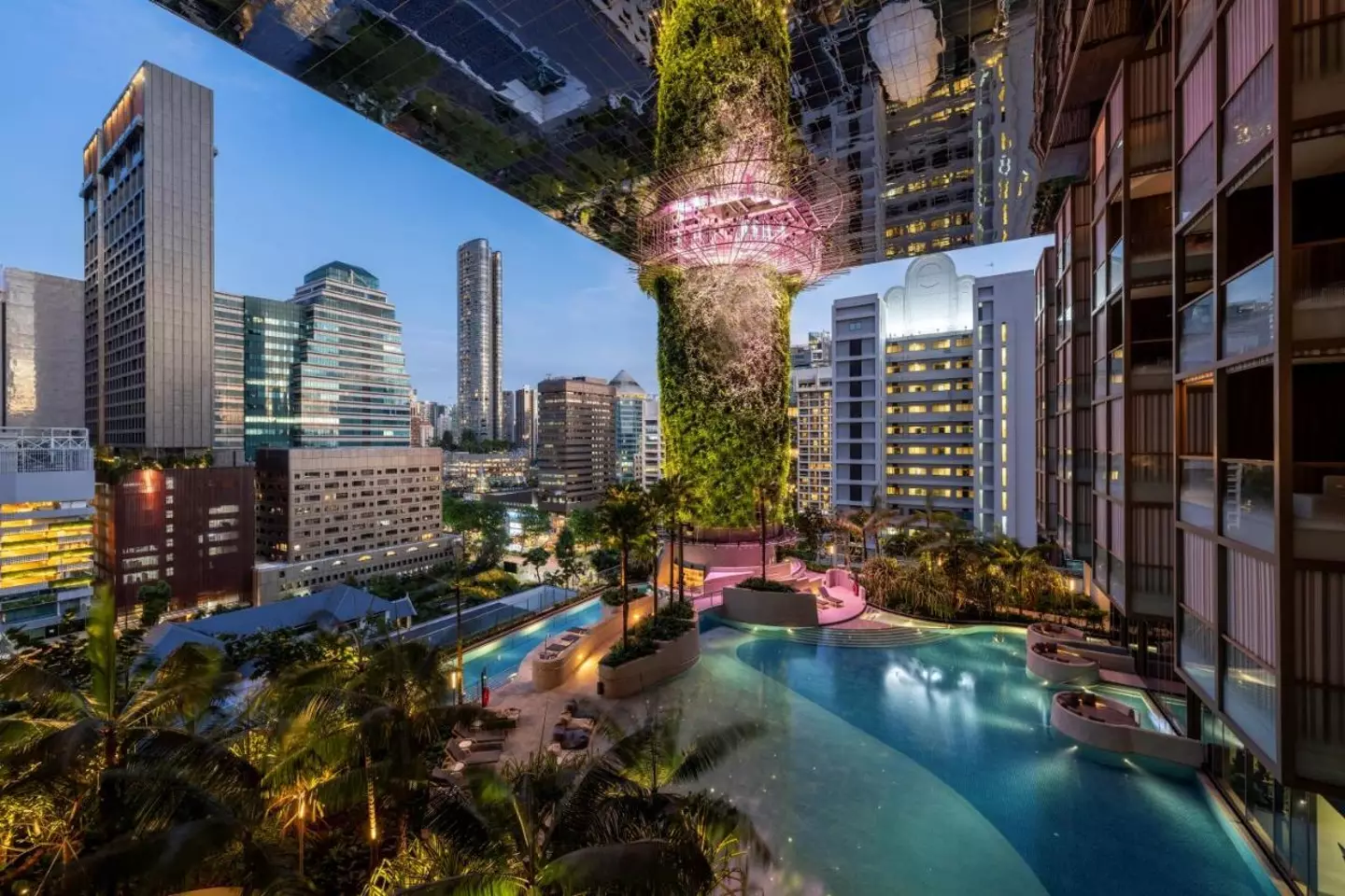 The terraces celebrate Singapore's natural environment (Pan Pacific Orchard)
