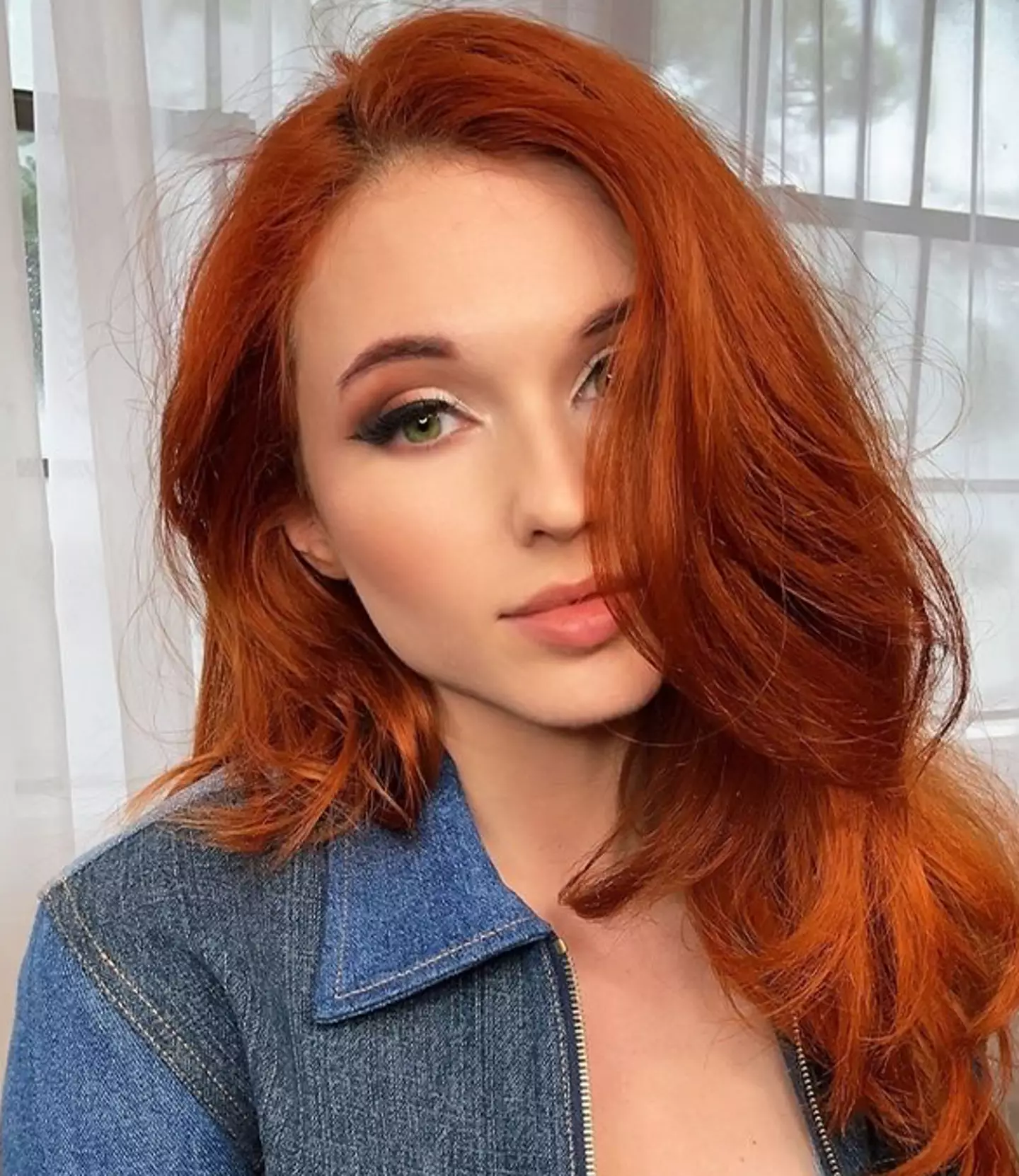 Despite her huge earnings, Amouranth doesn't think women should create their own OnlyFans / Instagram/Kaitgonewild