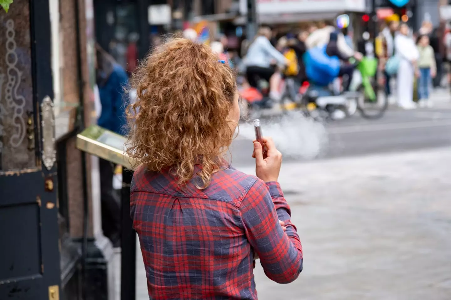 The negative effects of vaping on your lungs appear much faster, according to studies (Mike Kemp/In Pictures via Getty Images)