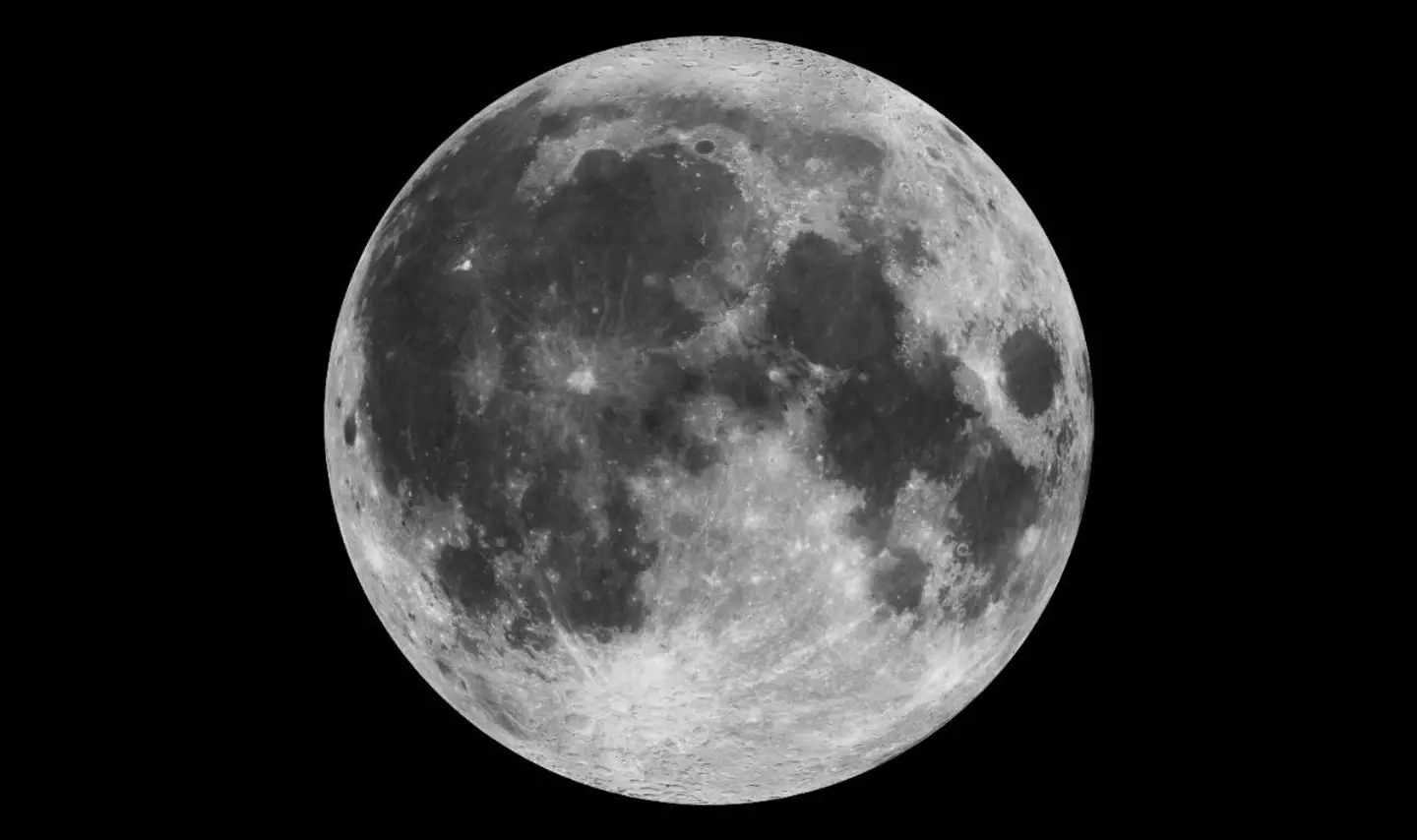 You could win a portion of $10,000 just by drawing the moon (Nasa)