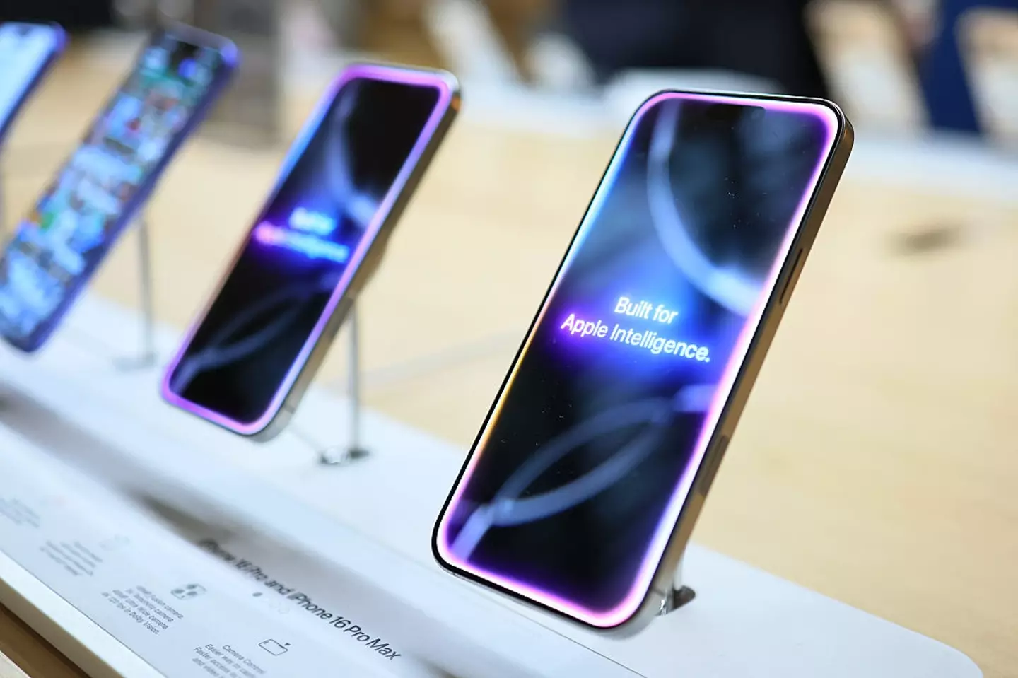 The cost of an iPhone could be about to go through the roof (Michael M. Santiago / Staff / Getty)