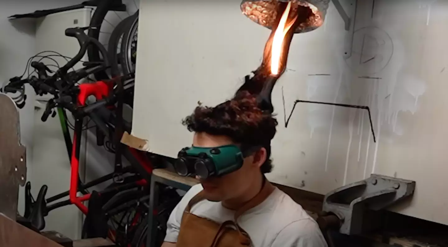 The YouTuber sliced his hair off using a robot laser (YouTube/@Ididathing)