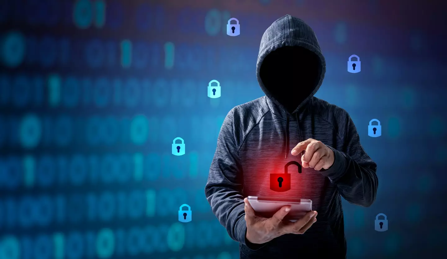 A man had his phone stolen along with thousands drained from his bank account (sarayut Thaneerat/Getty Images)