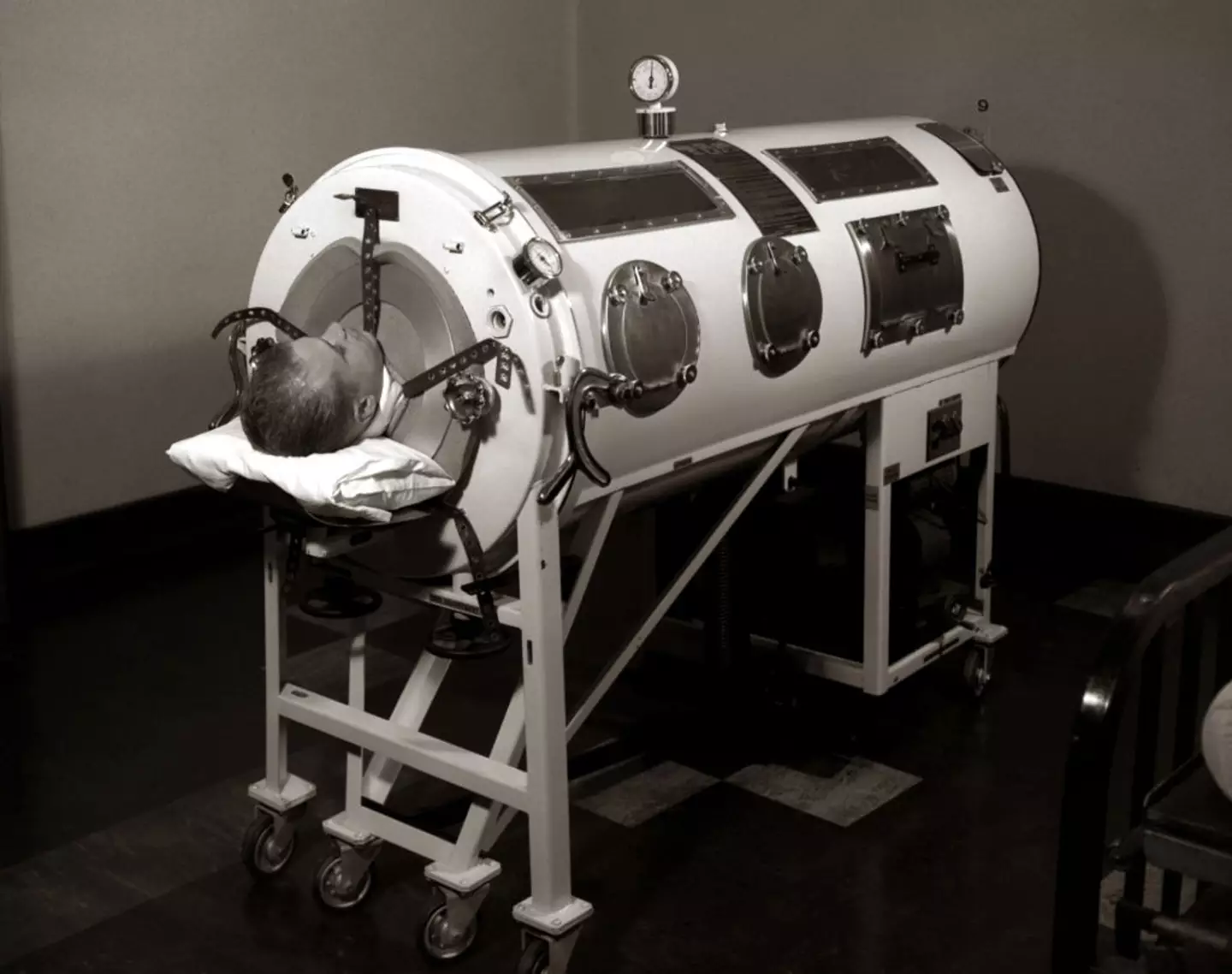 Iron lung machines were used to assist breathing for people with polio, although few remain in active use across the world (H. Armstrong Roberts/ClassicStock/Getty Images)