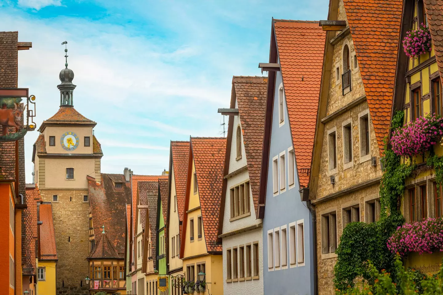 Germans are known to regularly 'burp' their houses (carlo alberto conti / Getty)