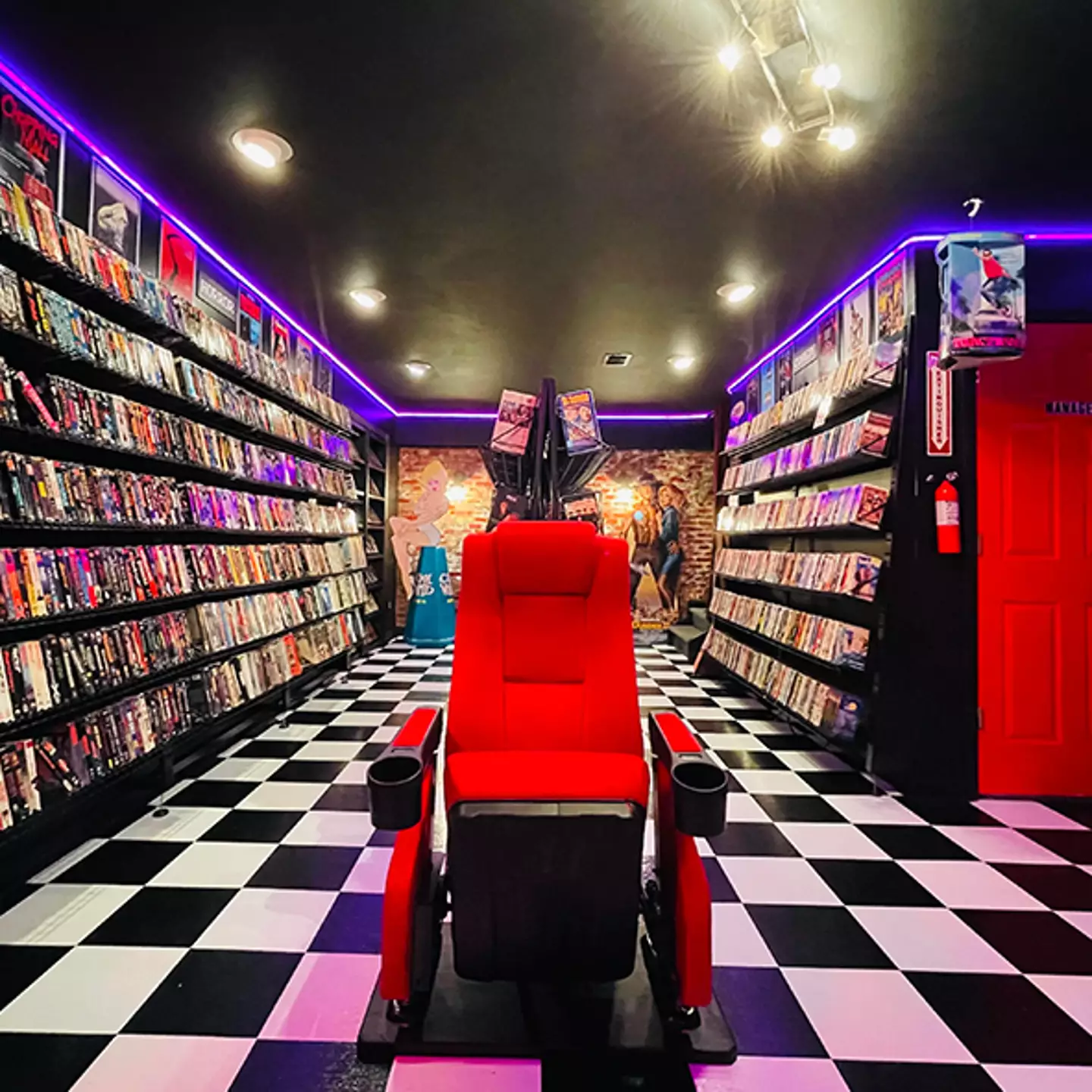 Man leaves people amazed after building ‘dream 80’s video store’ in his basement