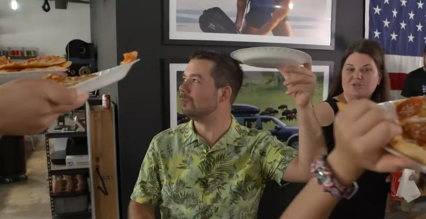 At least Lazslo can still enjoy his pizza (CBS/60 Minutes)