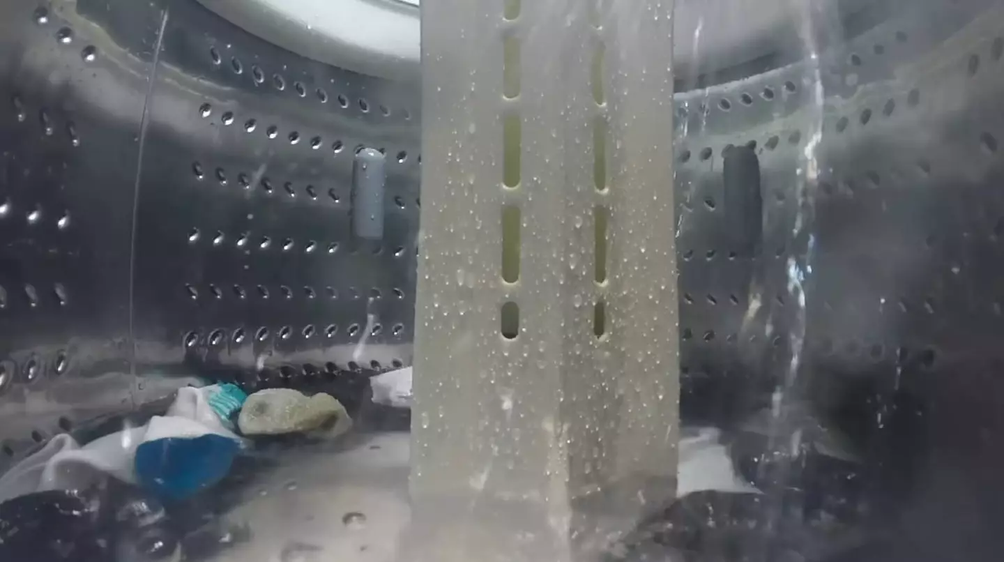 The video is an oddly soothing watch (YouTube / GRN Appliances)