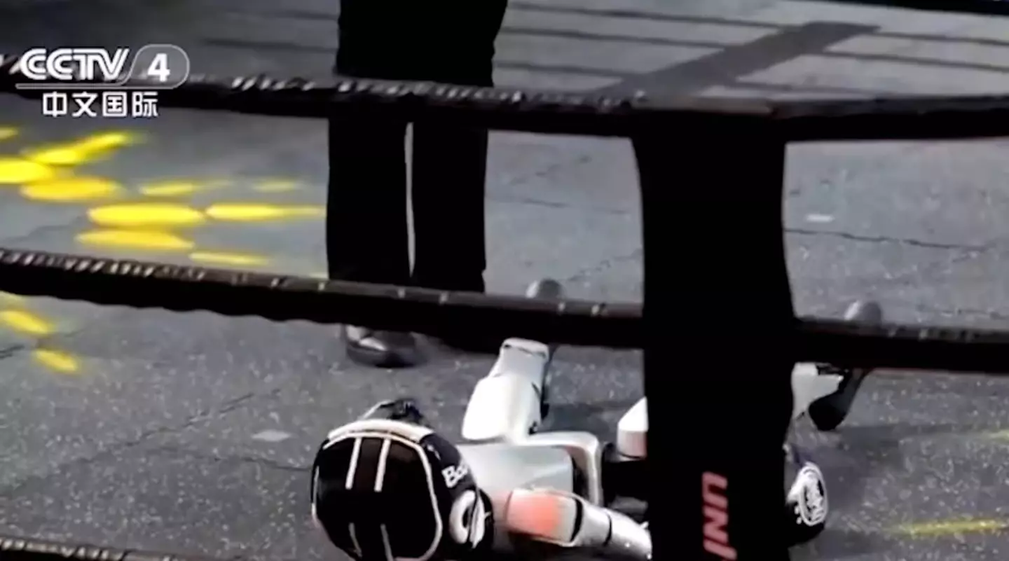 Some accused the footage of being faked (CCTV)