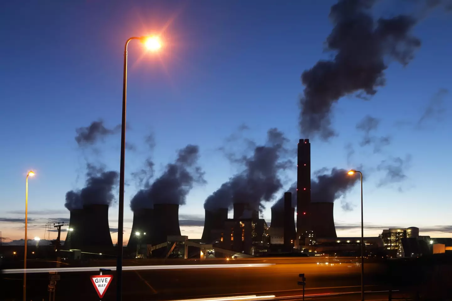 Critics of SRM techniques point towards fossil fuels as the biggest contributor of global warming (Getty Stock)