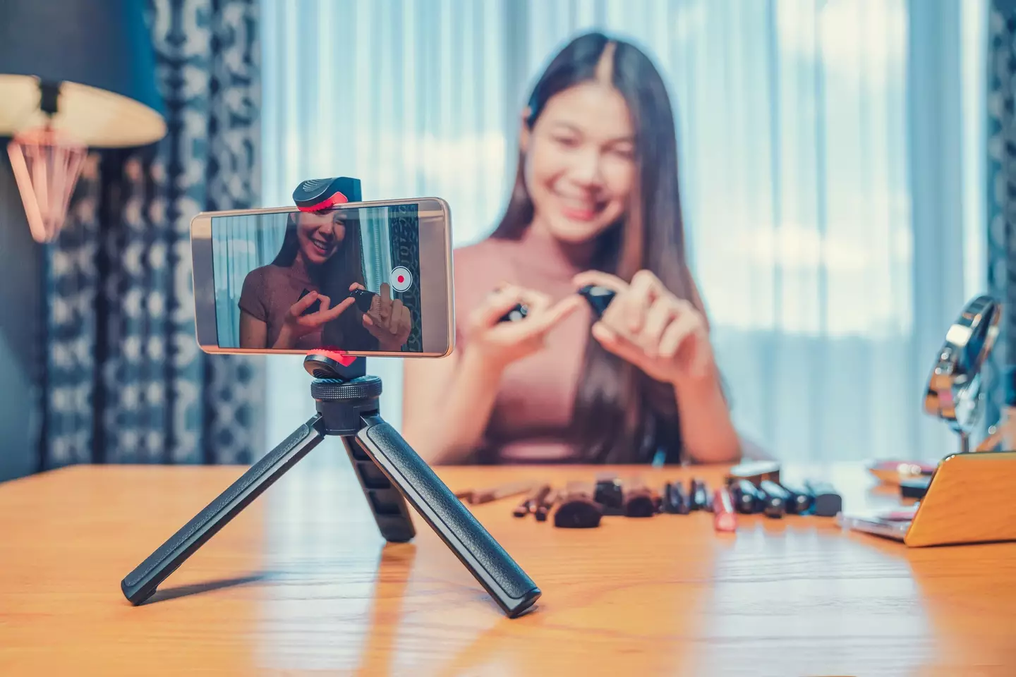 The feature will enable content creators to send a reply in their comment section with audio (TravelCouples/Getty Images)