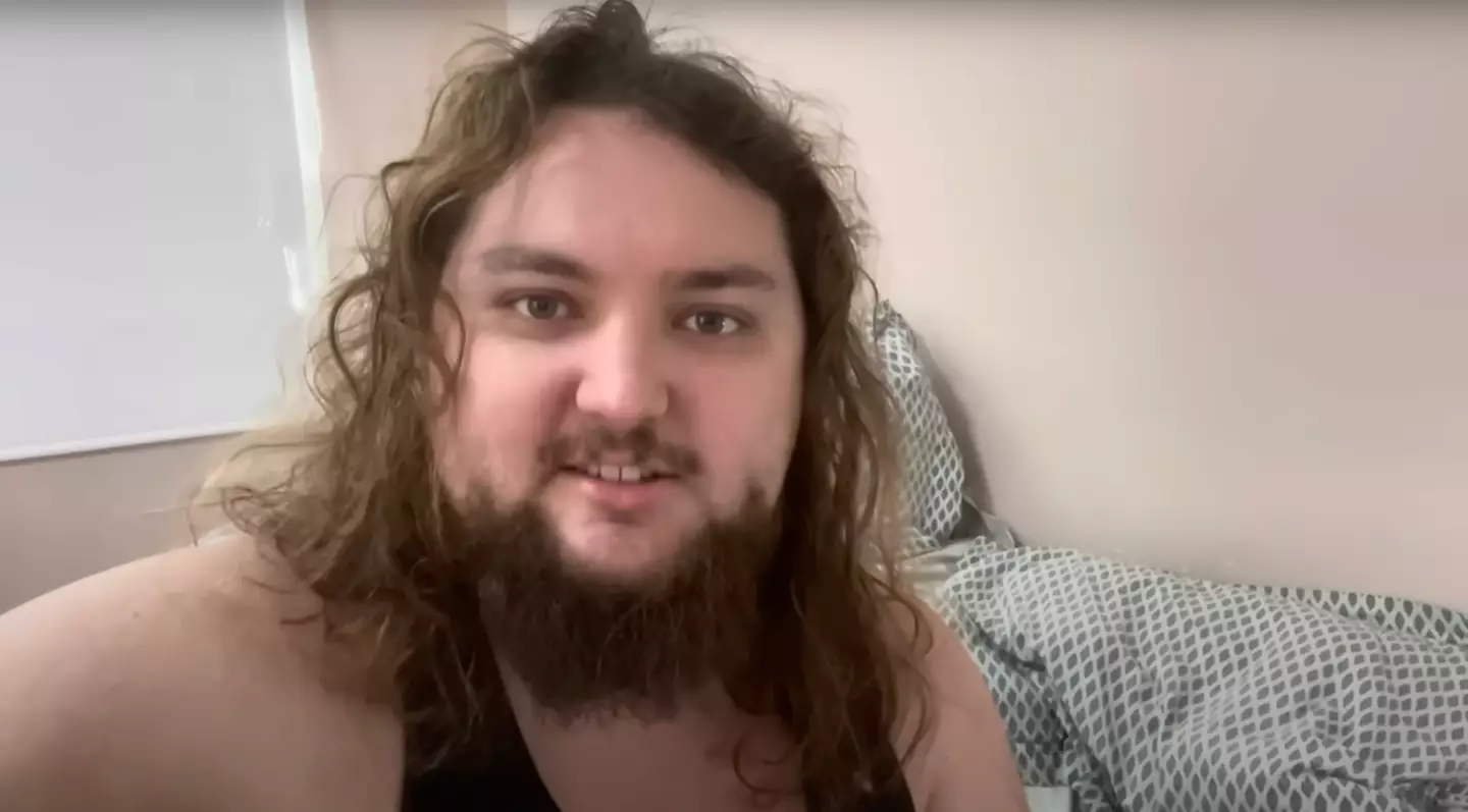 The YouTuber has left a lot of people confused as to what the joke could be (YouTube/@obesus787)