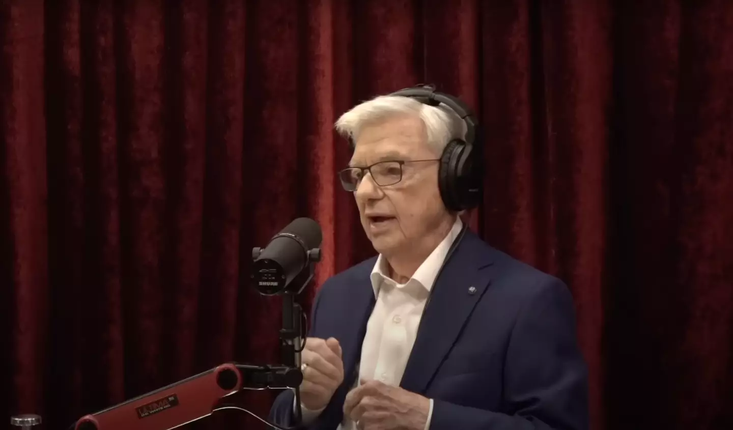 The former CIA scientist has made some bold claims about UFOs (YouTube/@joerogan)