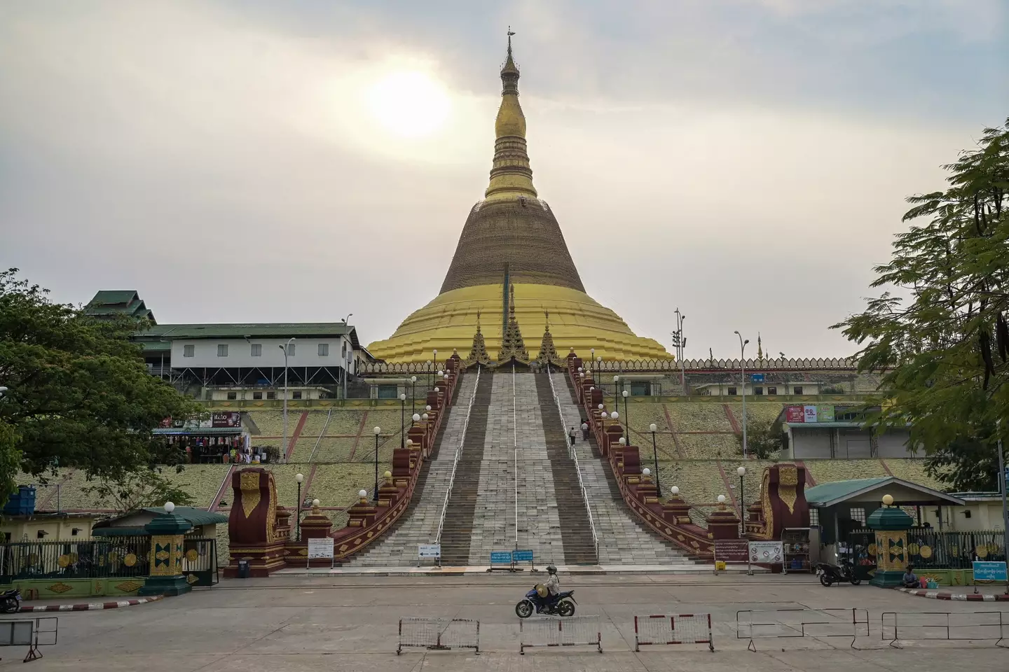 The city cost $4 billion to build (STR/AFP via Getty Images)