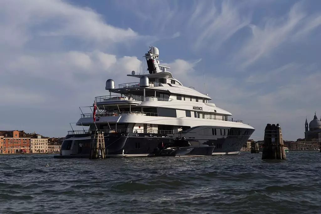 Billionaires seem set to ring in the new year in style (Andrea Carrubba/Anadolu via Getty Images)