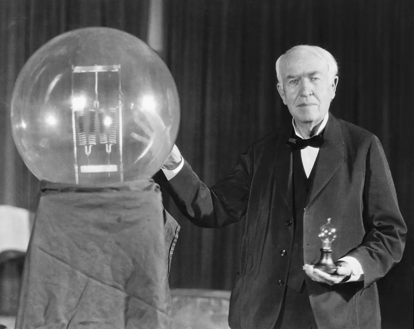 Thomas Edison was one of Corning Inc.'s early clients (Bettmann / Contributor / Getty)