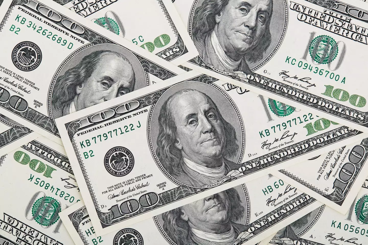 Time crystals could be implanted into high value dollar bills to offer authenticity against counterfeiting methods (Getty Stock)