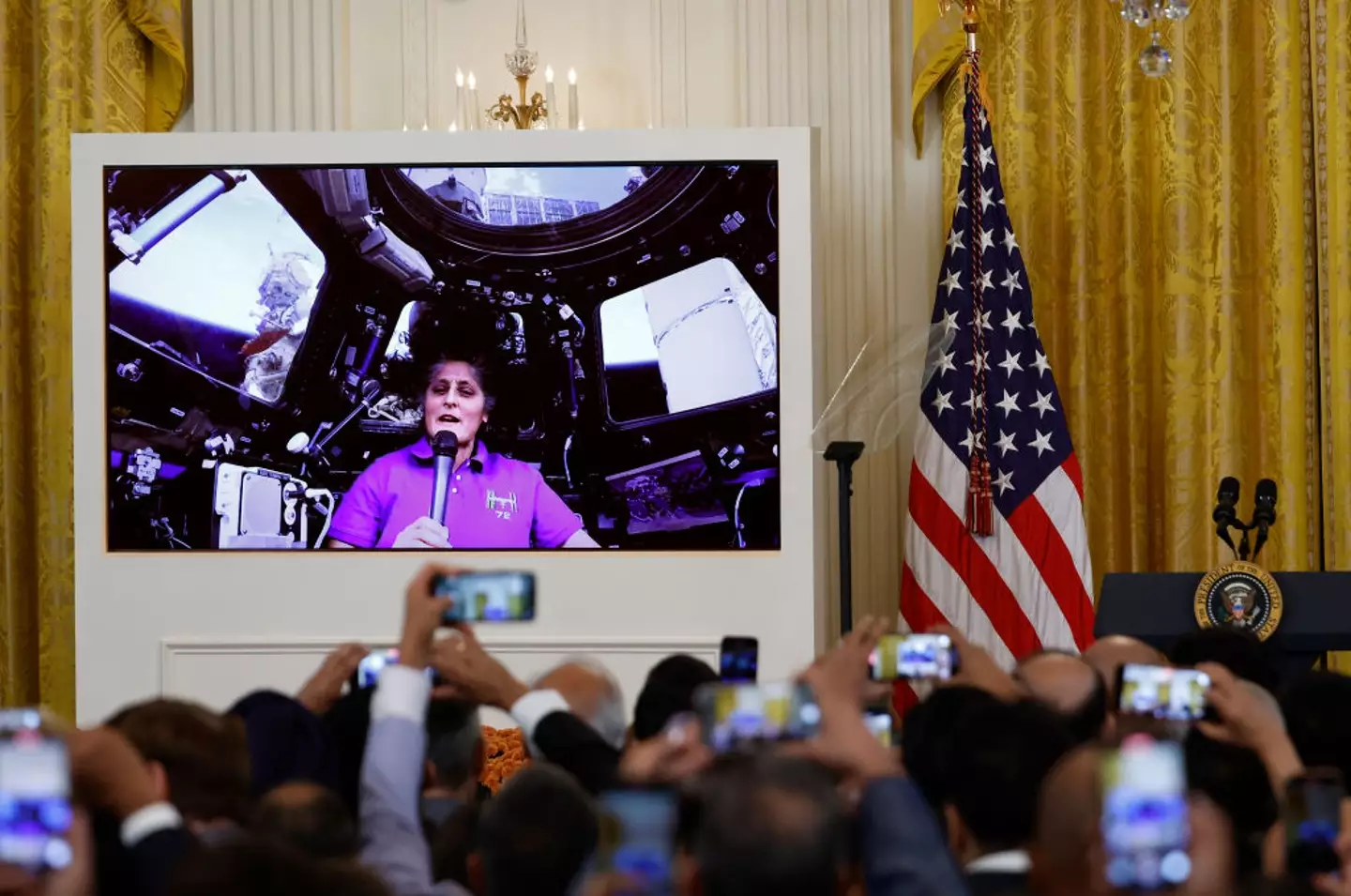 Williams and Wilmore have been 'stranded' upon the ISS since June last year (Kevin Dietsch/Getty Images)