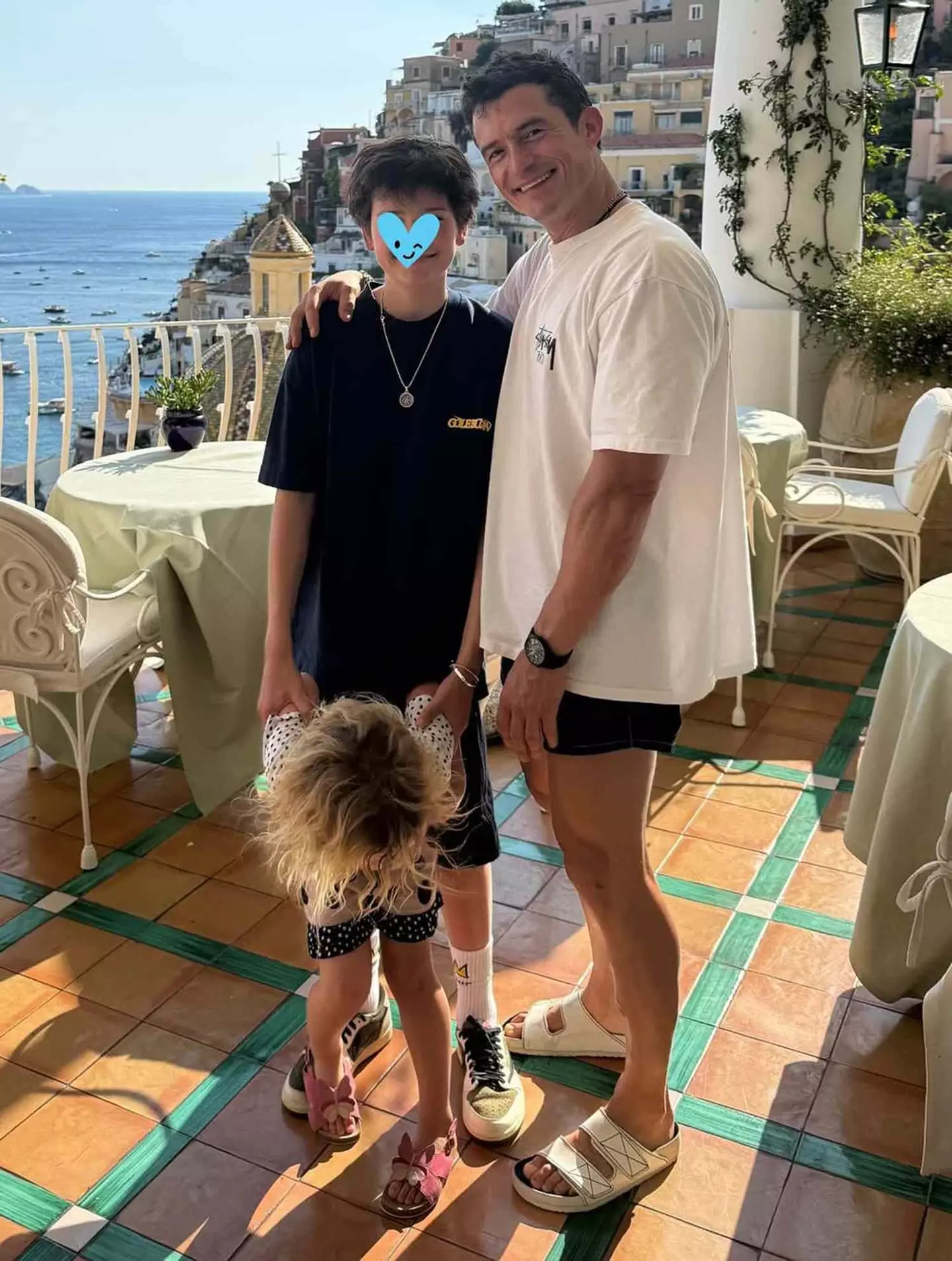 Orlando Bloom is just one of countless parents to shield his child's face with an emoji (Instagram/Orlando Bloom)