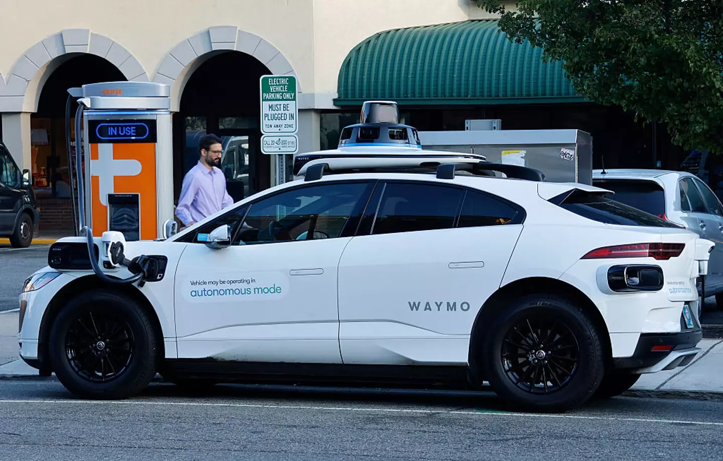 Alphabet's Waymo offer services in a number of key locations across the United States, and has just revealed a new key partnership (Gary Hershorn/Getty Images)