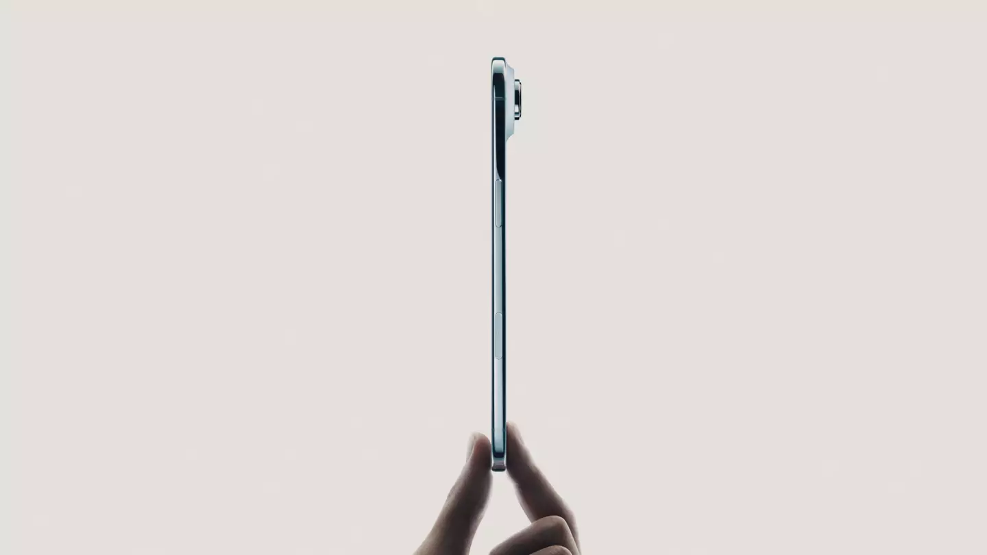 If you take a lot of photos on your iPhone then the Air might not be the one for you despite its size (Apple)