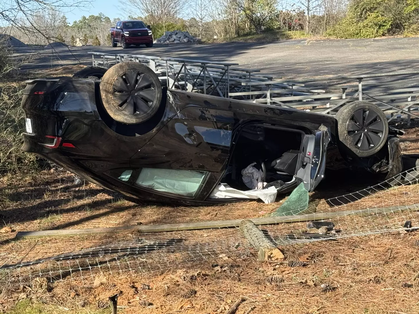 The Tesla Model 3 ended up on its roof (SynNightmare Reddit)