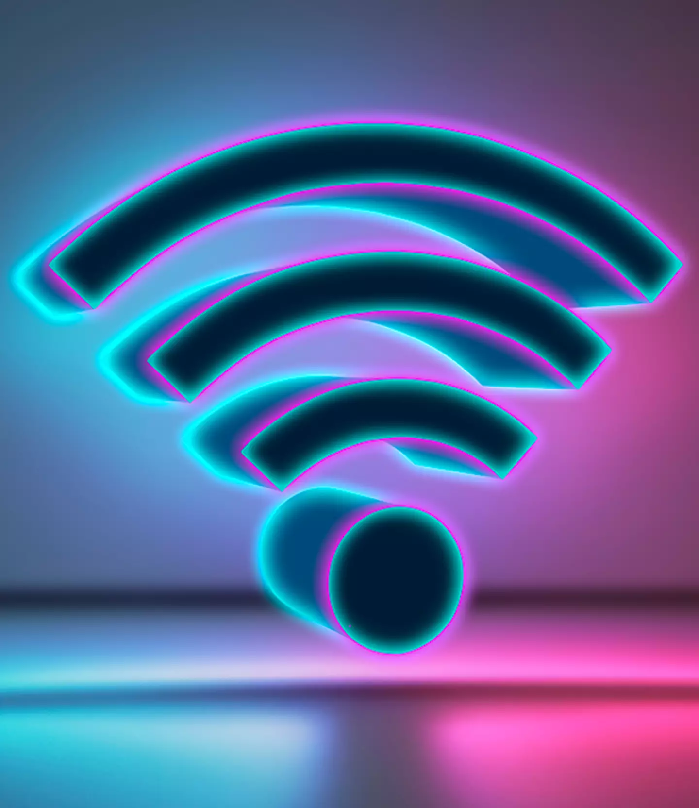 Avoid starting downloads during peak hours / Francesco Carta fotografo/Getty Images