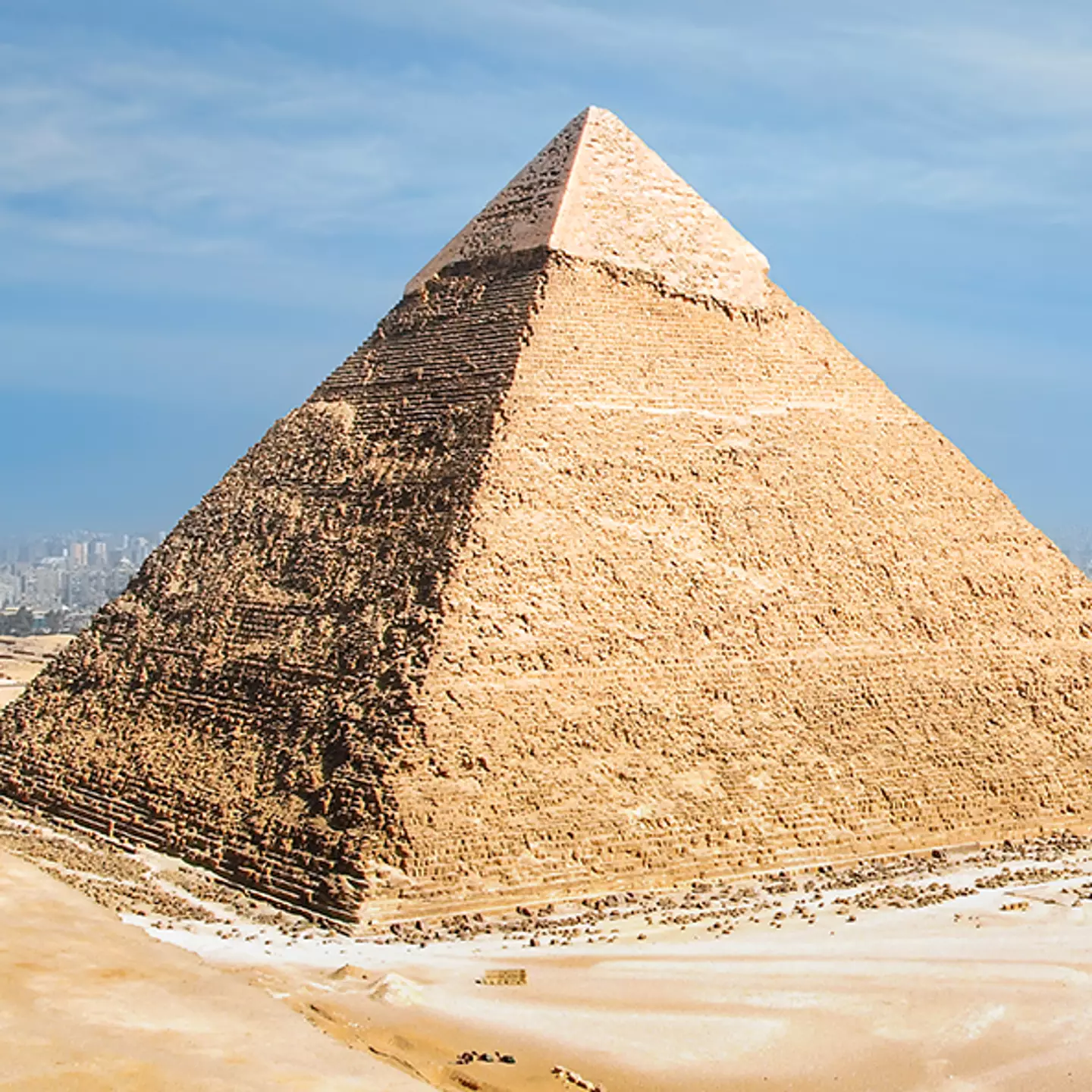 Man explores inside a pyramid in fascinating footage that’s triggering a new fear for viewers
