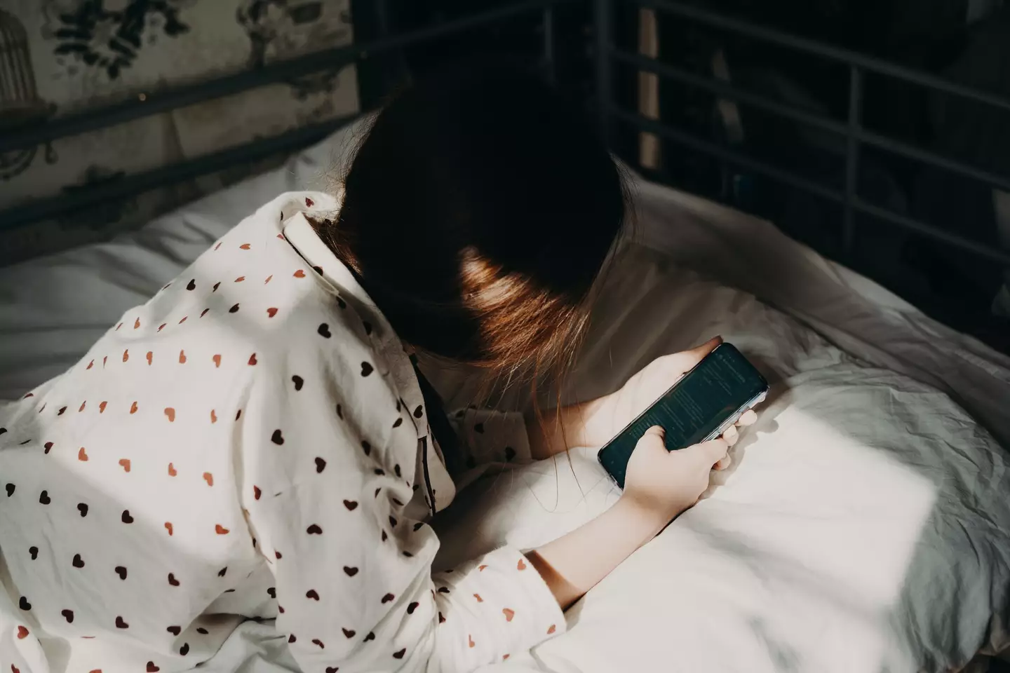 The young girl was left traumatized after the image circulated online (Fiordaliso/Getty)