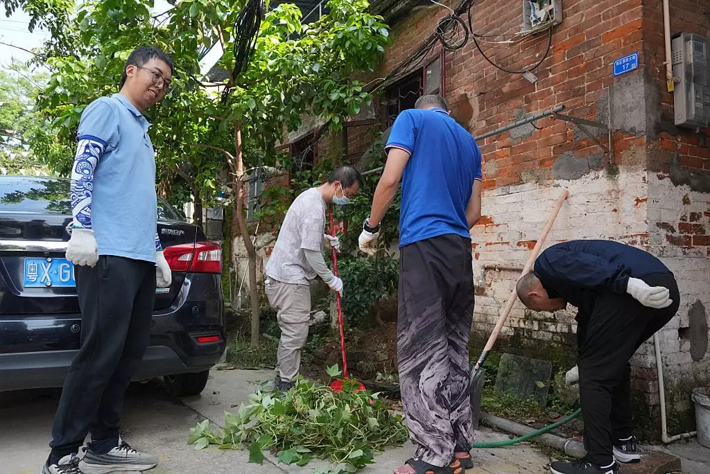 Chinese authorities are trying to stop the spread of chikungunya (VCG / Contributor / Getty)